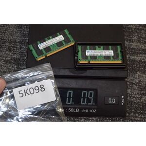 2 - Samsung M470T2953CZ3-CE6 1GB RAM